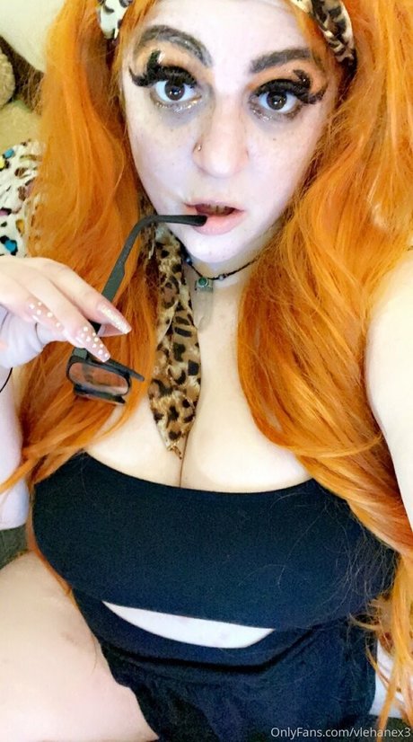 vlehanex3 erotic model img