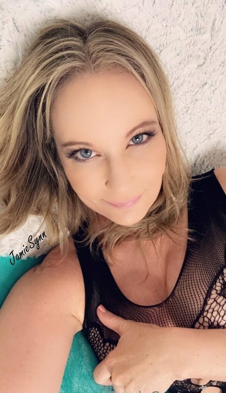 jamiesynn high quality pornstar pictures