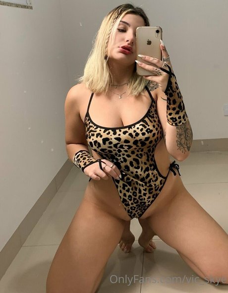 vic skye best star picture