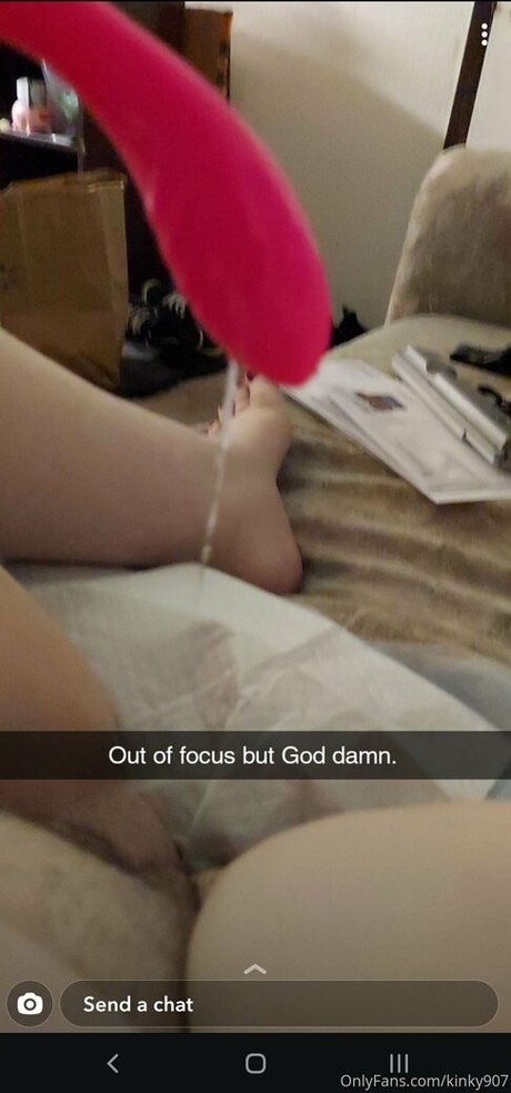 kinky907 model nudes pic