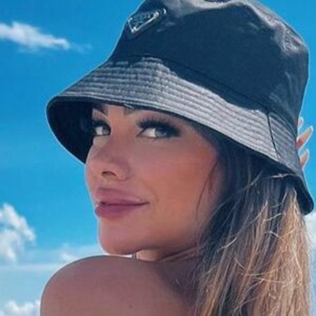 Marifalconiere pornstar sex photo