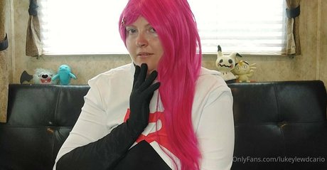 lukeylewdcario pornstar sexy pic