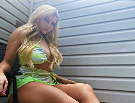 Miss Larkan hot pornstar pic