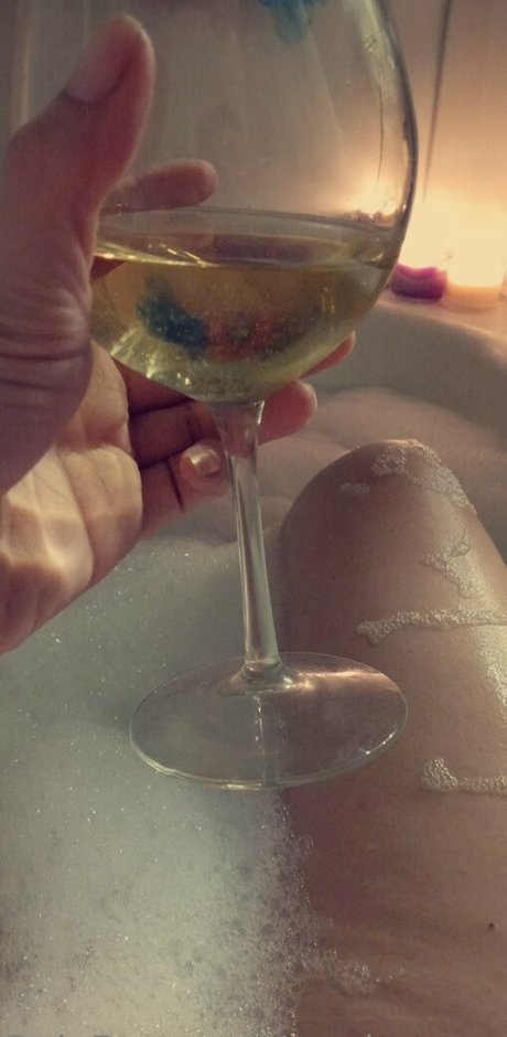 nerdygamermom89 star free pics