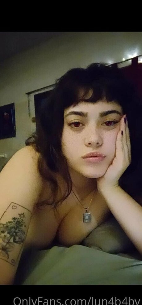 lun4b4by xxx star galleries