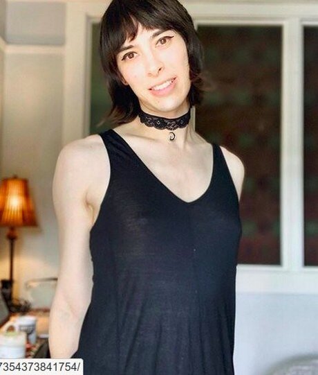 Ashley Adamson model adult archive