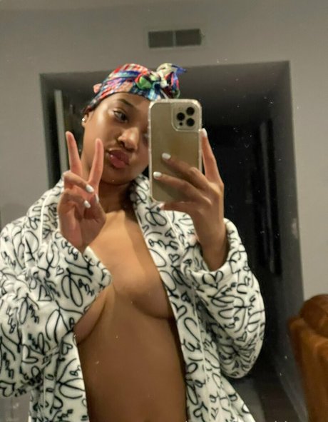 sexcmuseee model free images