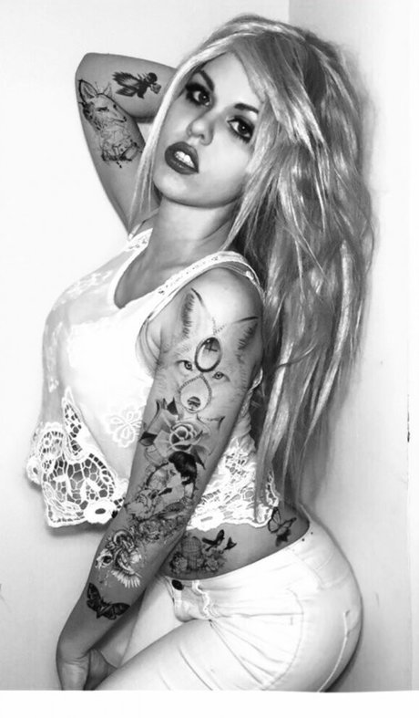 Abi Aikou star porn image