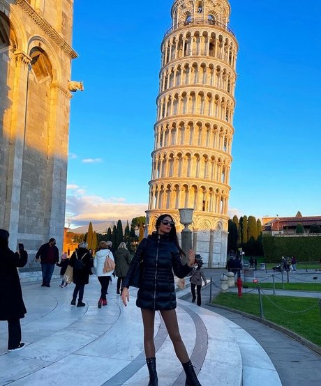 Valentina Venturi pornstar photos