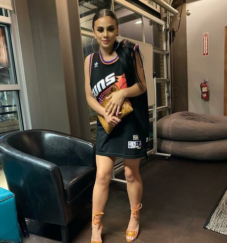 Jordan Taverner pornstar nice picture