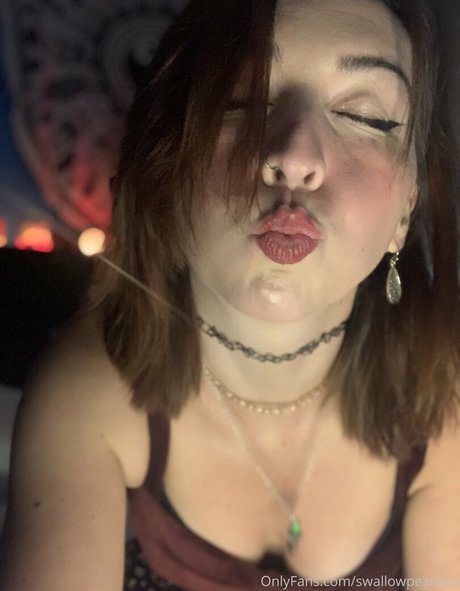 swallowpeaches high quality actress gallery