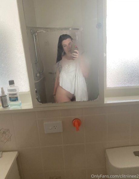 clitriinee2 pornstar adult pic