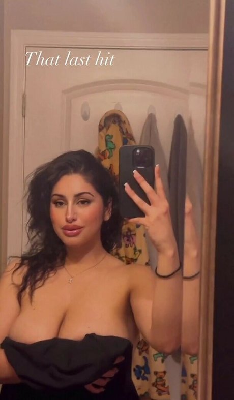 soir ellehcim star hot gallery