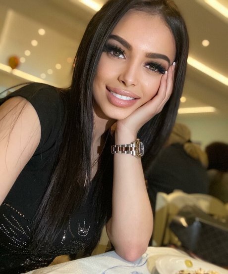 Maya Bulgarien pornstar perfect image