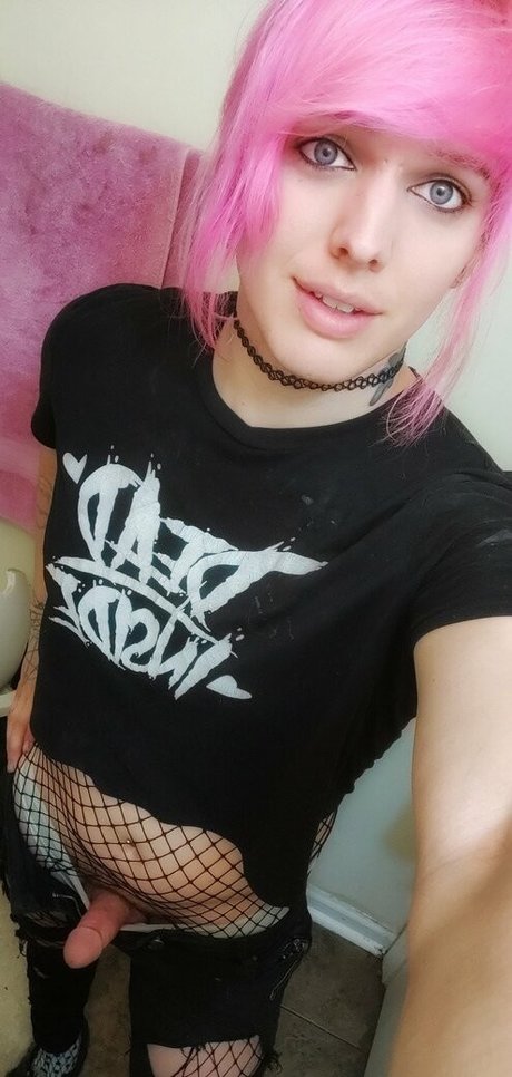 Lostcausekitty star sexy image