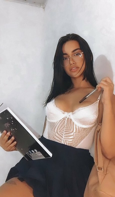 Melcampbell nudes model photo