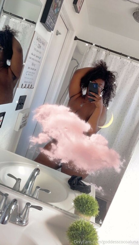 GoddessCocoaLuna model beautiful img