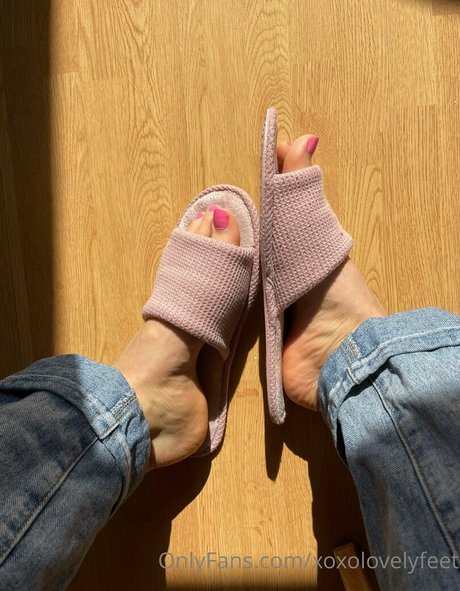 xoxolovelyfeet best model img