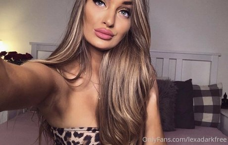 lexadarkfree pornstar high quality pics
