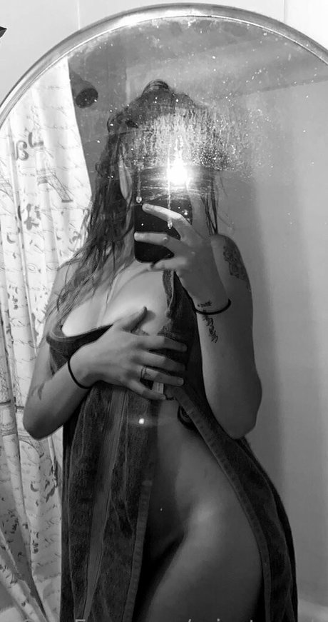 Tyarah Dziedzic pornstar perfect pic