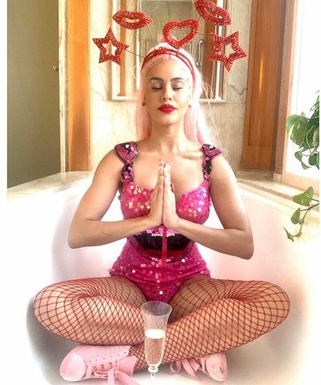 Leticia Lima hot model pic