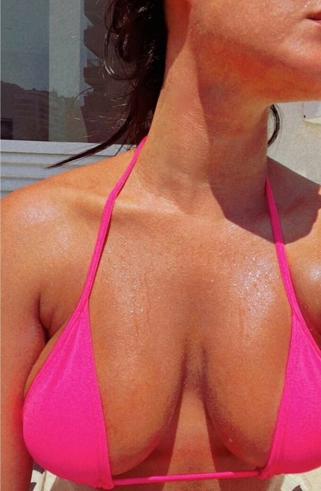 Leticia Lima pretty actress pic