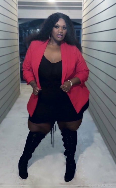 beverlyblue3x pornstar perfect image