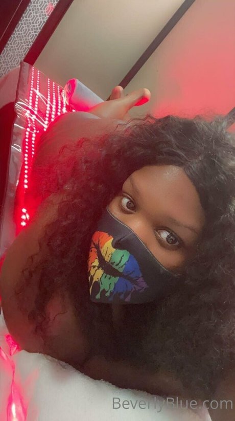 beverlyblue3x best actress photo