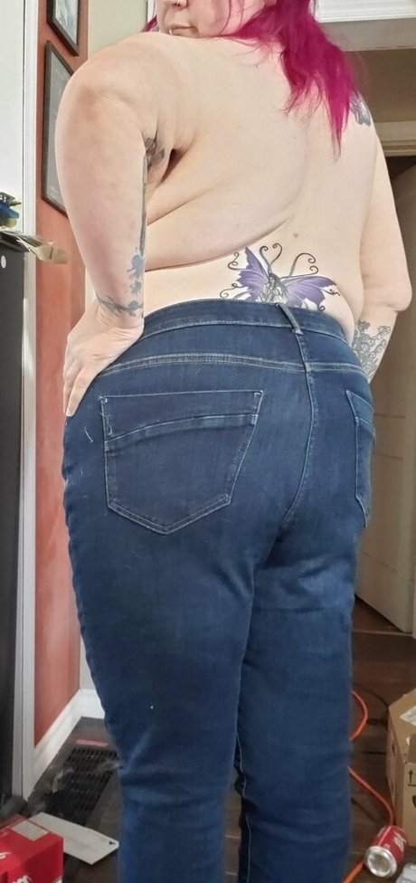 brihanna babe star erotic pictures