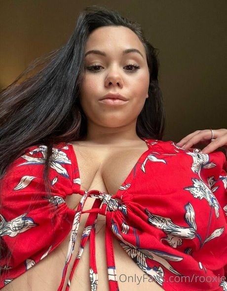 aquamamiii pornstar pic