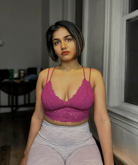 Little Grapefruit model beautiful picture