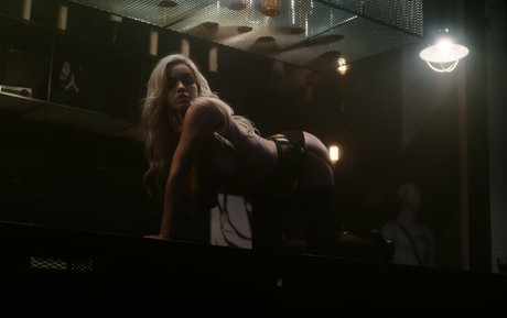 akamikebphoto pornstar top img