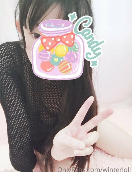 winterloli model beautiful photo