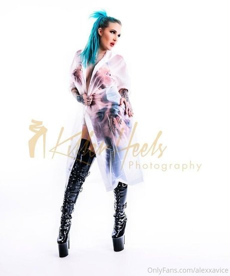alexxavice high quality model pic