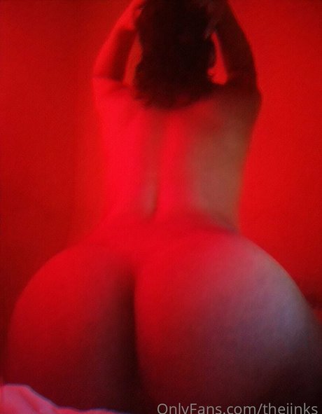 gothspicy nude model image