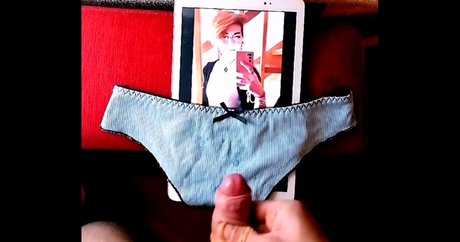 Caroline Haas nude model pictures