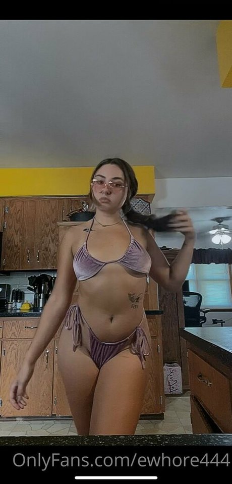 ewhore444 star sexy galleries