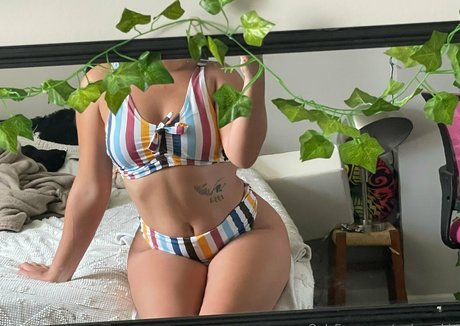 ewhore444 pretty pornstar image