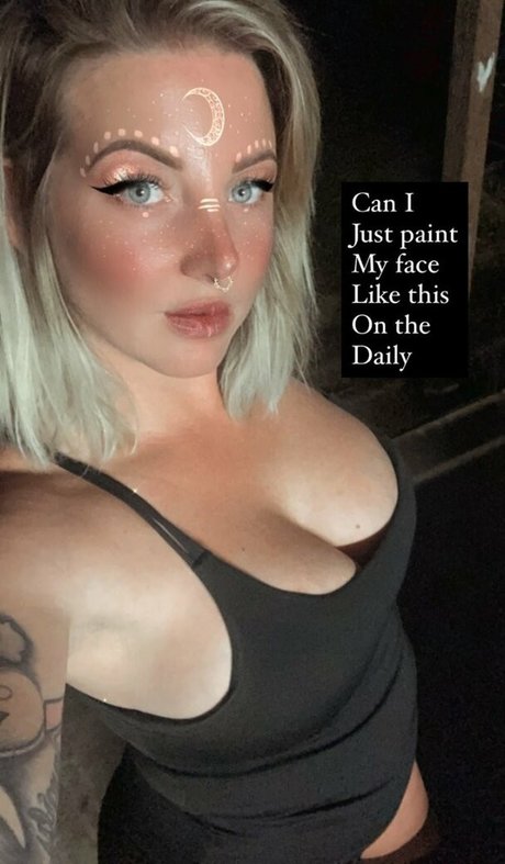 Annie Anarchy nudes actress galleries