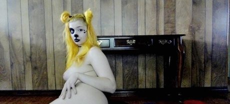 Empresselfiie star sex photo