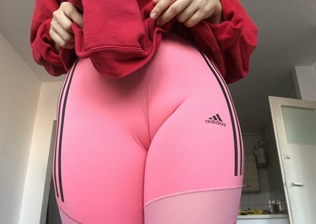 kush shawty sexy actress img