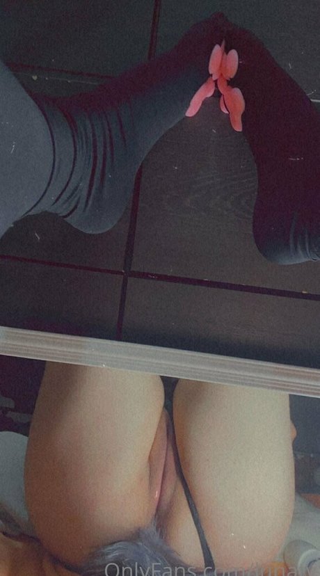 lunatv nude actress images