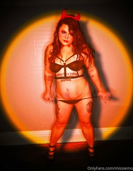 missiemo star pornographic img