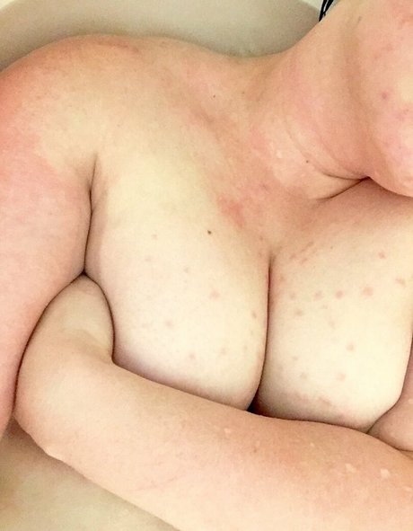 geminiscamp model pornographic image