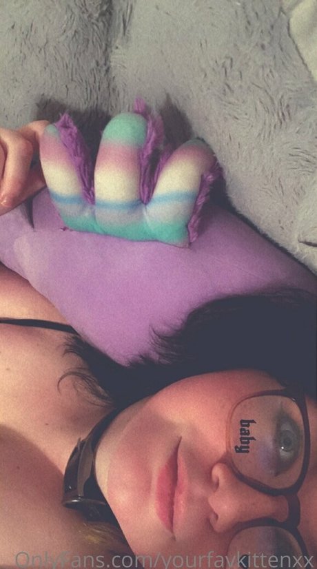 yourfavkittenxx hot actress galleries