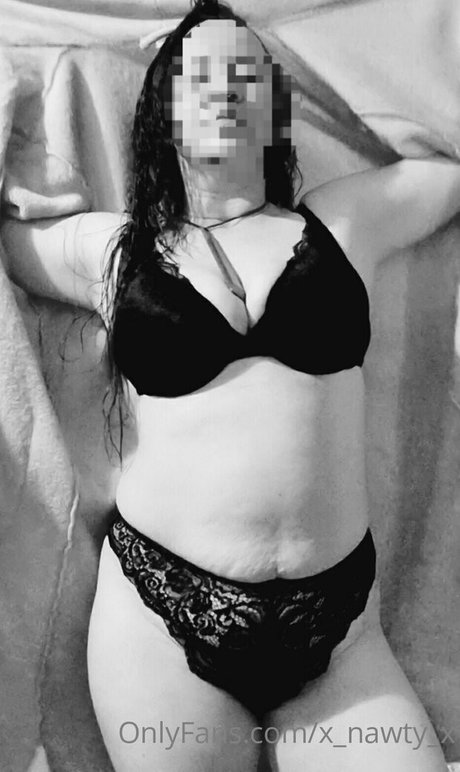 x nawty x model high quality img