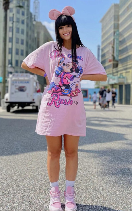 Lenna Vivas best pornstar images