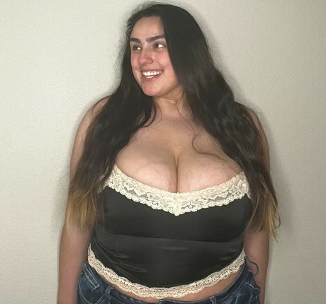 Jazminealeahh pornstar exclusive image