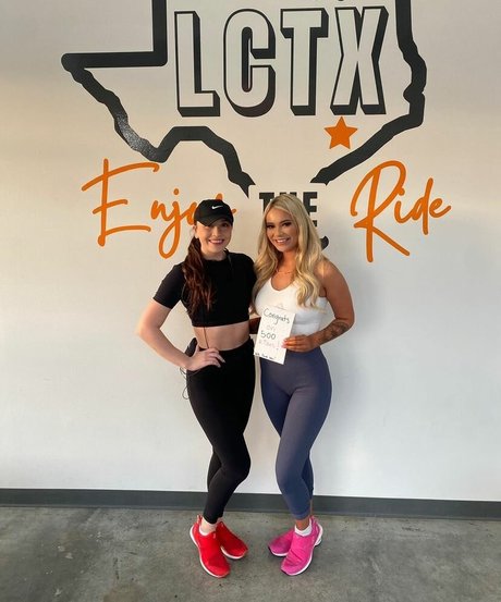 Avery Trail pornstar xxx pictures