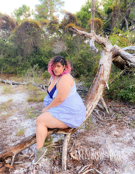 raiindoll exclusive actress galleries